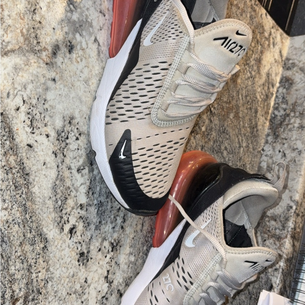 Nike Air Max 270 Sneakers - Black, White, and Red